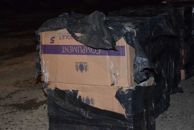 На кордоні затримано майже 9 тисяч пачок контрабандних сигарет