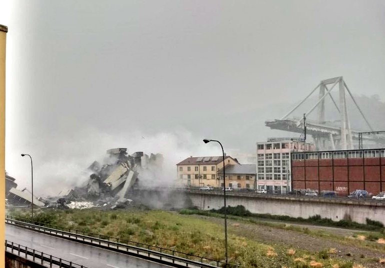 В Італії обрушився міст: загинули щонайменше 20 осіб