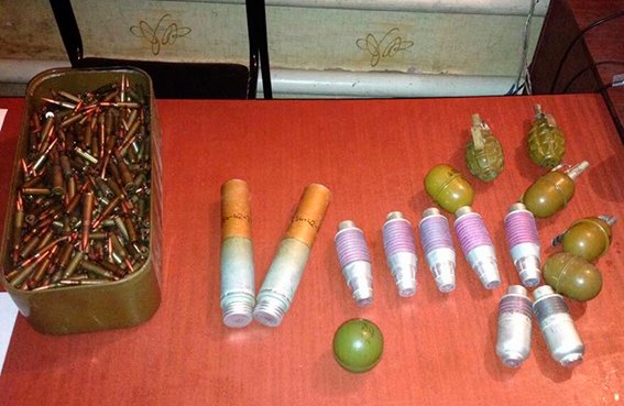 В Украине полиция за сутки открыли 30 дел по факту незаконного обращения с оружием и боеприпасами