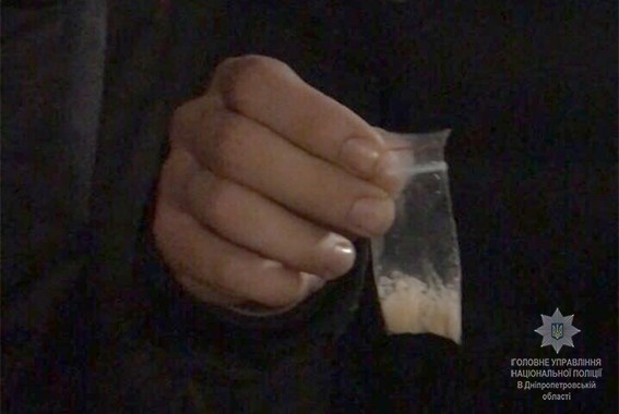 В Днепропетровской области у подозреваемых в похищении человека изъяли оружие и наркотики