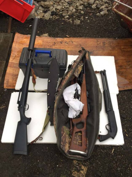 В Киеве полиция изъяла оружие и боеприпасы, хранящиеся в гараже