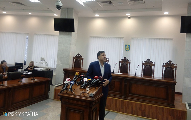 Саакашвили прибыл в Апелляционный суд Киева