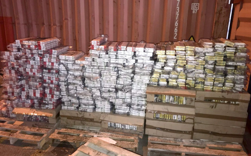 В Одесской области обнаружили партию контрабандных сигарет на более 1,4 млн гривен