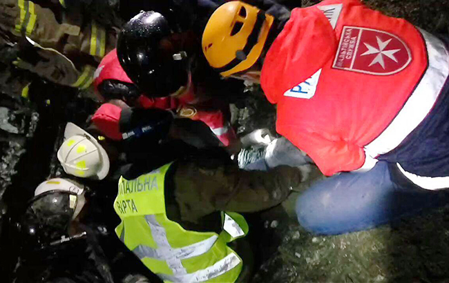 В Ивано-Франковске обвалилась стена, есть погибший и пострадавшие