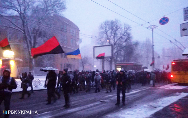 Около тысячи участников марша прибыли к зданию ГПУ