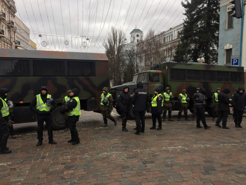 Из-за массовых мероприятий в центре Киева перекрыты несколько улиц