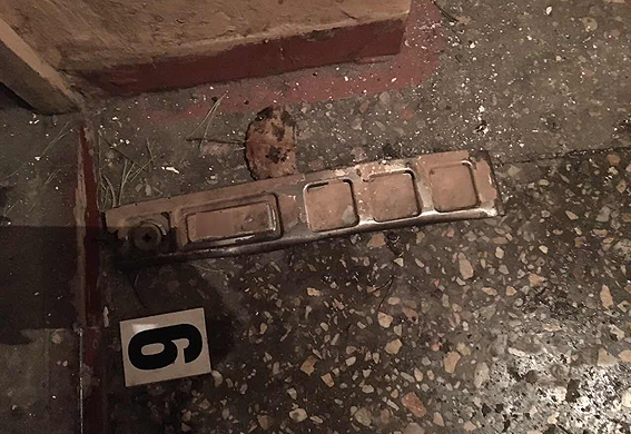 У Києві в багатоповерховому будинку прогримів вибух, є постраждалий