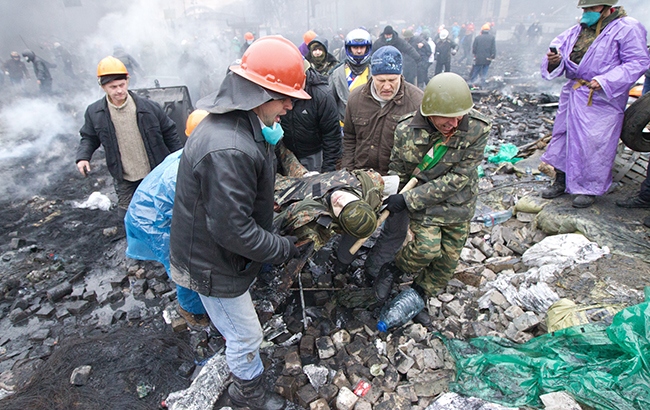 День Гідності і Свободи: Україна відзначає річницю революцій