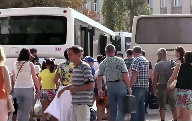 В оккупированном Армянске в воздух попал сернистый газ