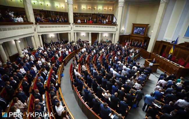 Дебют "Слуги народа": как партия Зеленского начала управлять страной