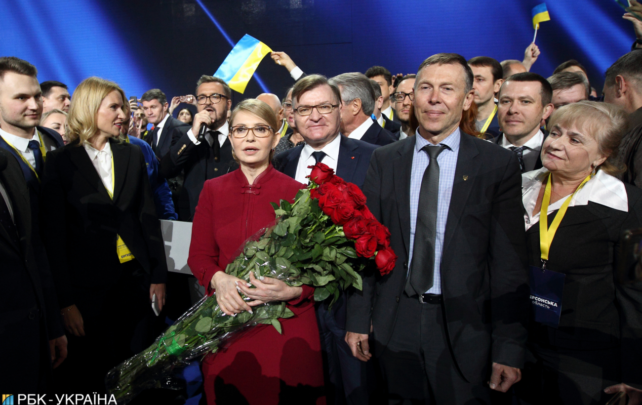 Смена курса. Как Тимошенко и "Батькивщина" хотят вернуться во власть