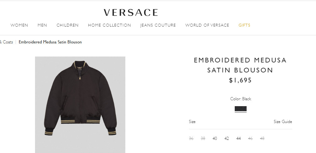 На стилі: Леся Нікітюк в облягаючих легінсах Versace за $625 похвалилася стрункими ніжками