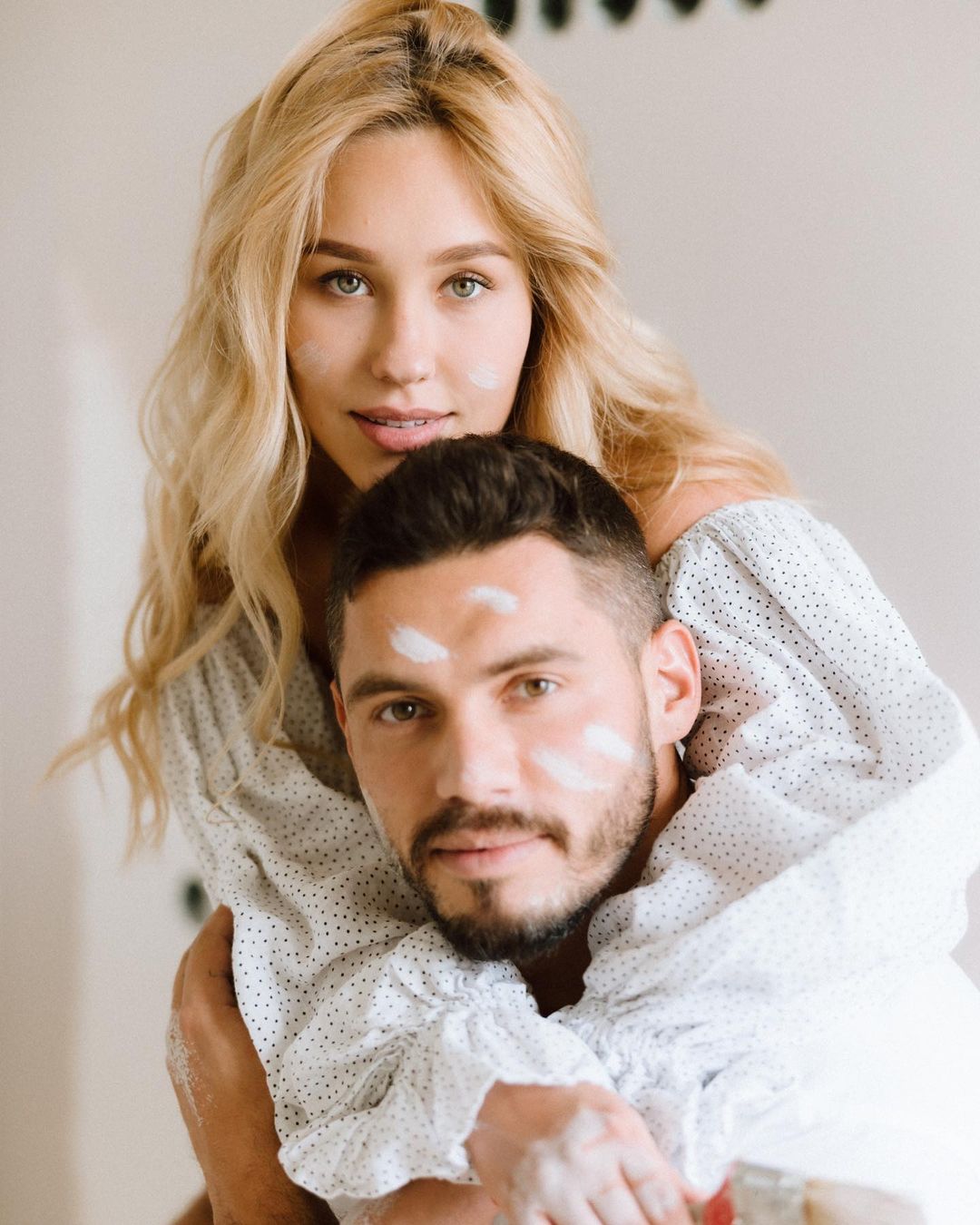 Квиткова и Добрынин показали свой загородный дом: "глаз дергается"