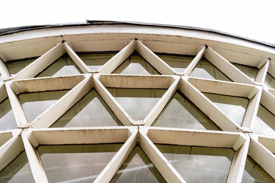 В Киеве ради новой высотки снесут культовый рынок-"шайбу": вот таким его запомнят