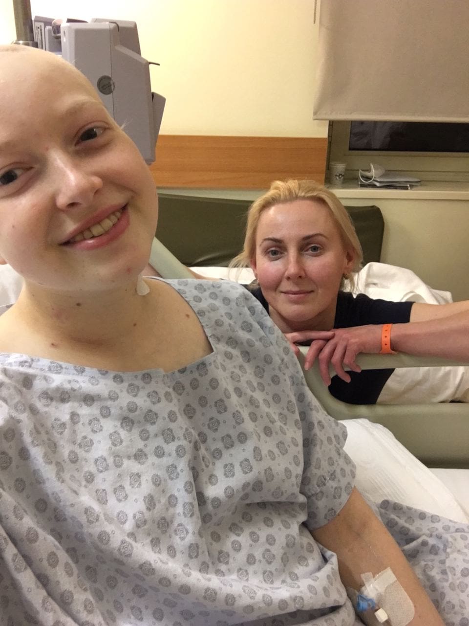 Студентка из Харькова мечтает выздороветь и стать музыкантом: родители просят о помощи