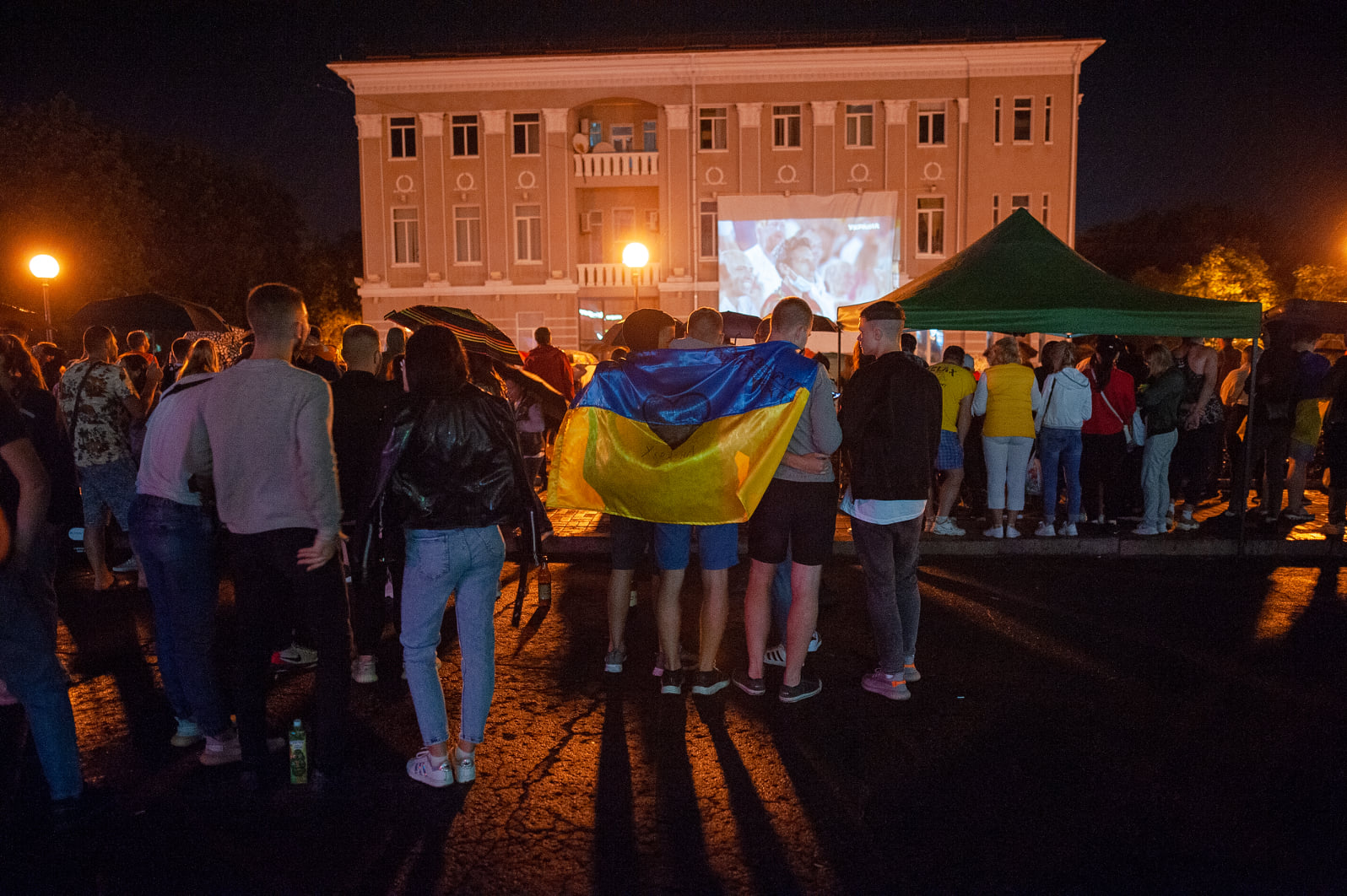 Сборная Украины возвращается домой с Евро 2020: реакция на матч с Англией, видео с фан-зон