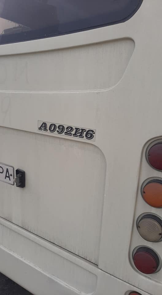 В Киеве водитель не пустил в маршрутку женщину с пятью детьми: "у меня только двое дверей" (фото)