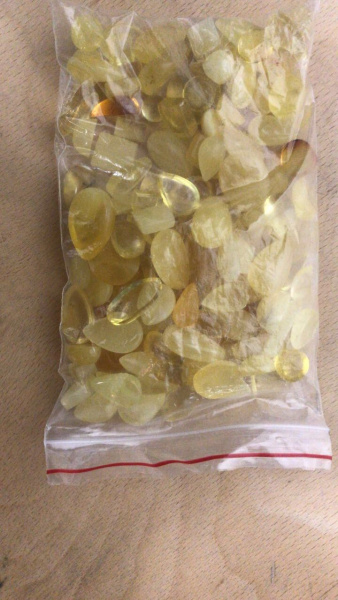 Пограничники задержали поляка, вывозившего из Украины 13 кг янтаря