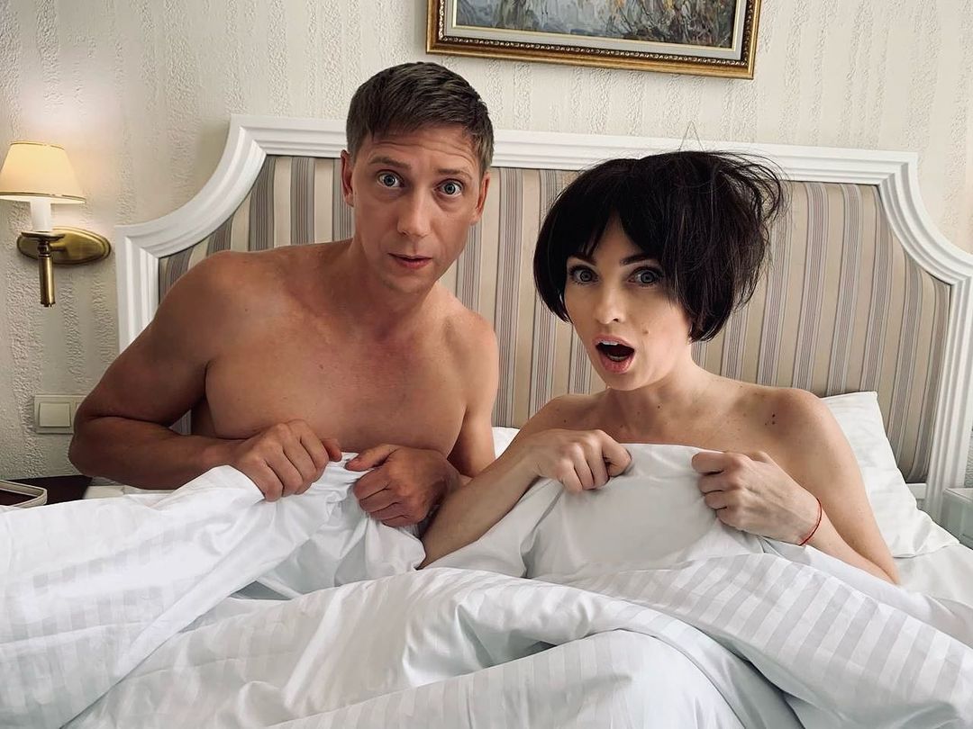 Вікторію Булітко "застукали" в ліжку з відомим актором: "інтригуючі перипетії" (фото)