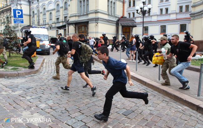"Наша традиція – це свобода": як у Києві пройшов Марш рівності (фоторепортаж)