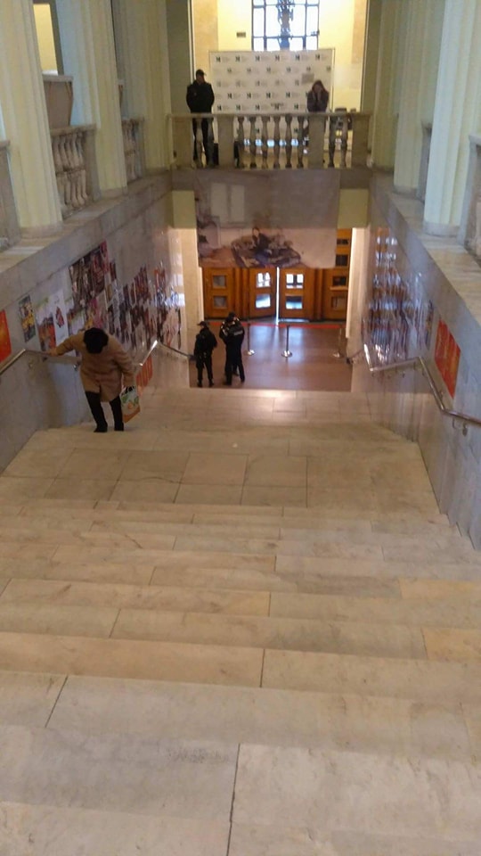 Мітингувальники залишили приміщення КМДА