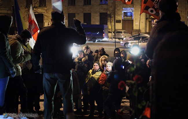 В Киеве прошел марш в честь погибшего на Майдане Жизневского (фоторепортаж)