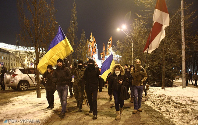 В Киеве прошел марш в честь погибшего на Майдане Жизневского (фоторепортаж)