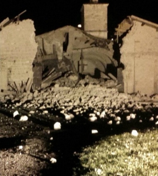 Землетрясение в Италии: фото и видео