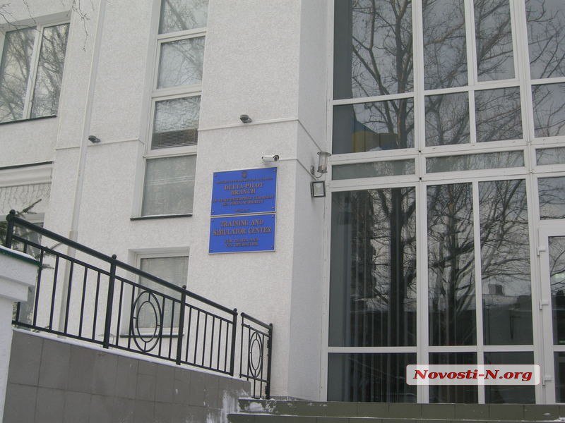 В Николаеве в день приезда Порошенко заминировали филиал Администрации морпортов