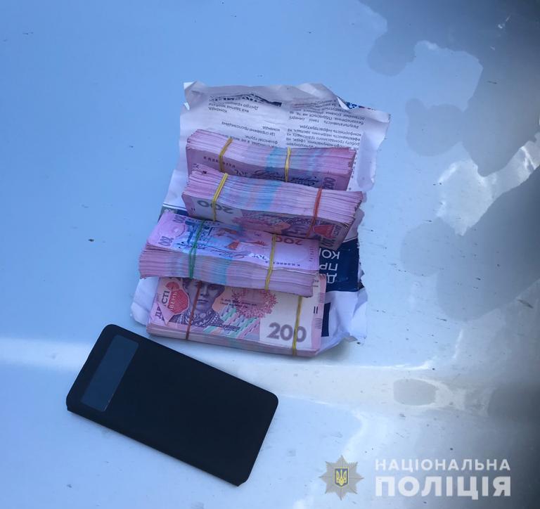 В Днепре мужчина несколько лет вымогал огромные деньги за несуществующий долг