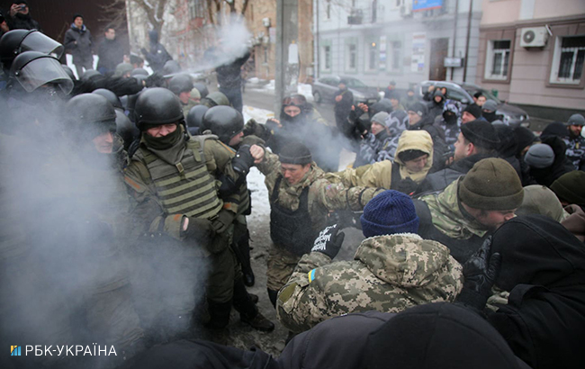 Суд над Трухановым: активисты устроили еще одну потасовку с правоохранителями