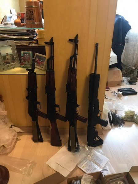 У Києві СБУ вилучила велику кількість зброї та боєприпасів