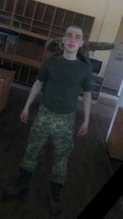 На Донбассе подорвались сразу три украинских бойца: стали известны их имена