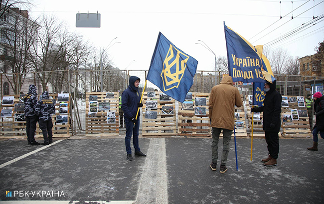 Выборы президента РФ: в Киеве перекрыли Воздухофлотский проспект