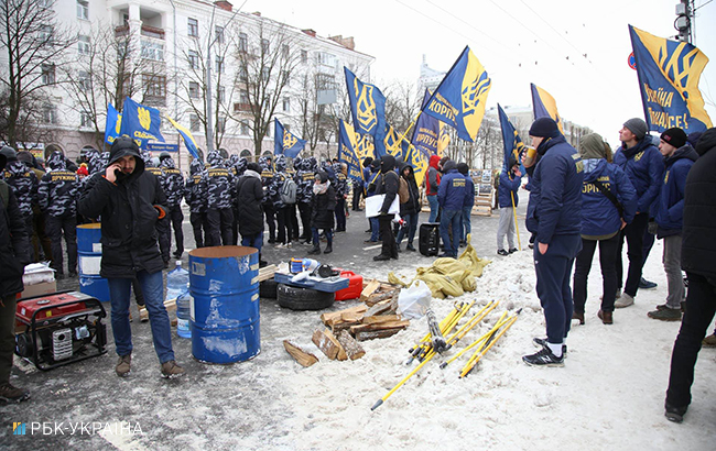 Выборы президента РФ: в Киеве перекрыли Воздухофлотский проспект