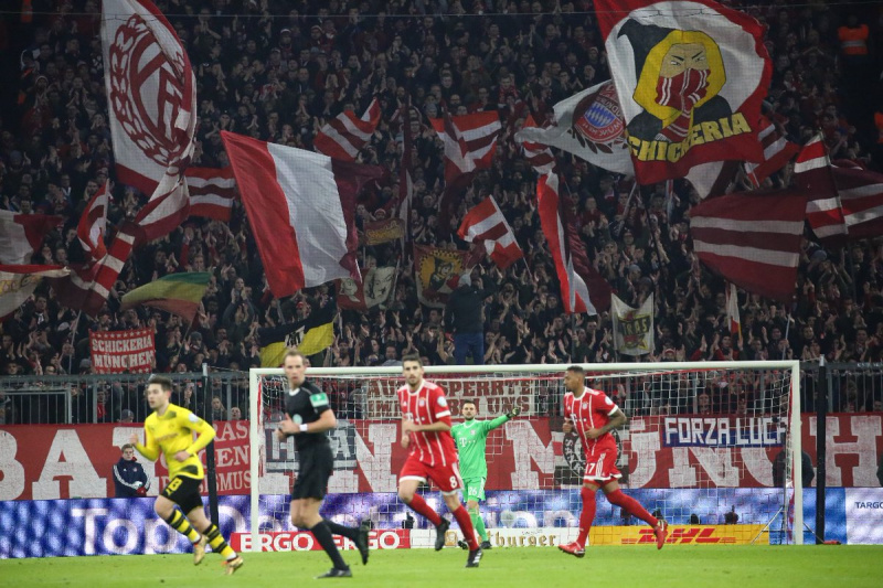 Баварія - Боруссія Д 2-1: відео голів та огляд матчу