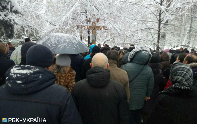 У Києві посилили охорону порядку через молебень УПЦ МП під Радою