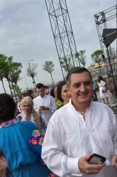 Ольга Сумська у вишиванці показала українських зірок в національних костюмах (фото)