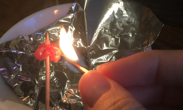 Этот способ поможет за 30 секунд отличить натуральное мясо от накаченного химией