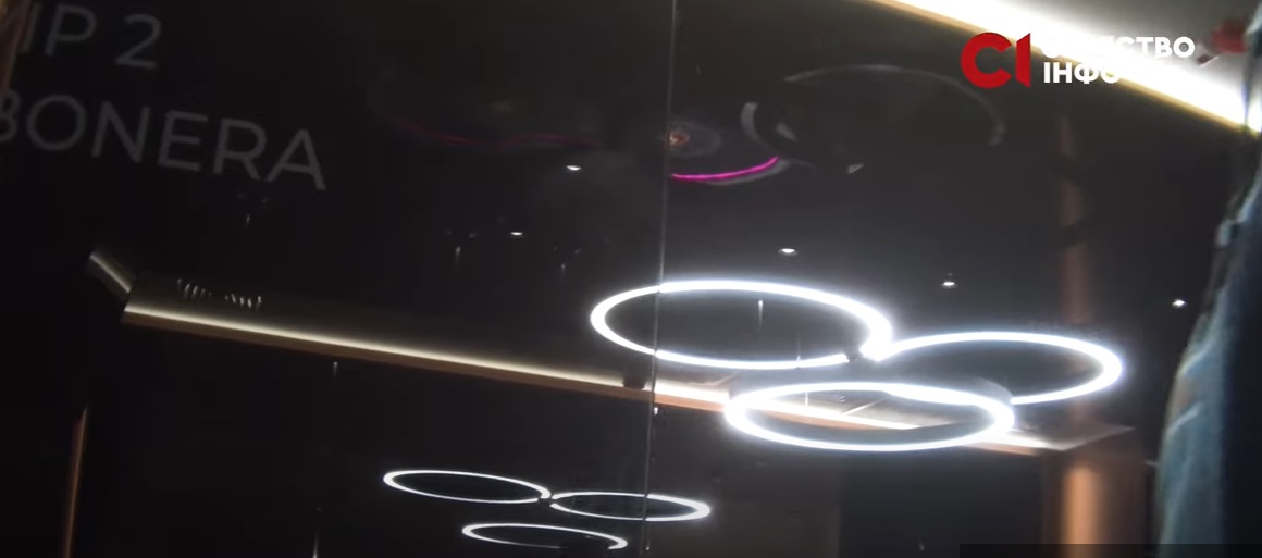 В Будинку профспілок відкриється казино: окремі VIP-зали та алкогольні вечірки