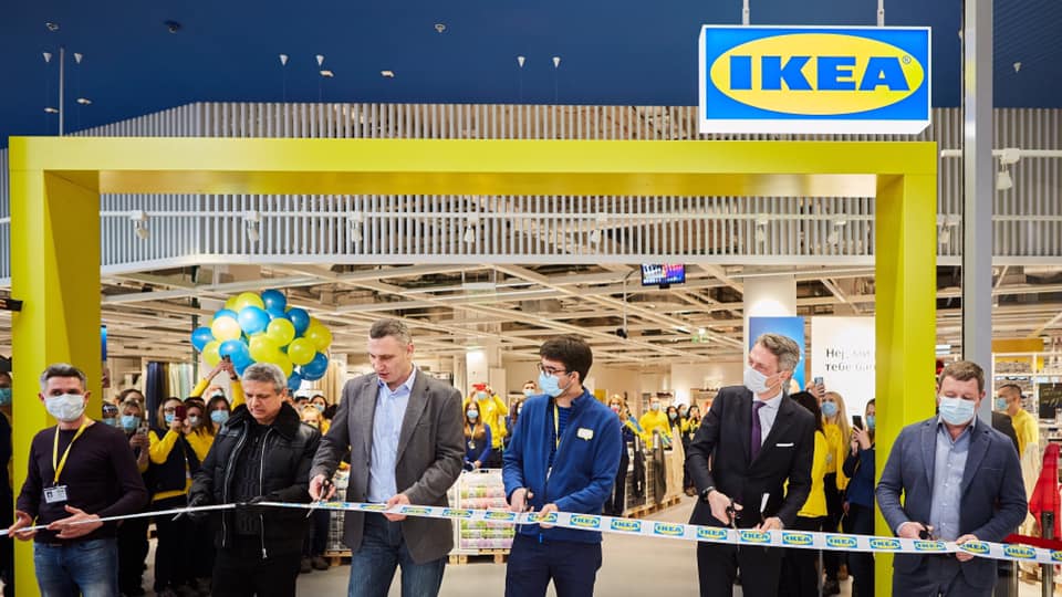 IKEA официально открыла свой первый магазин в Украине: как он выглядит