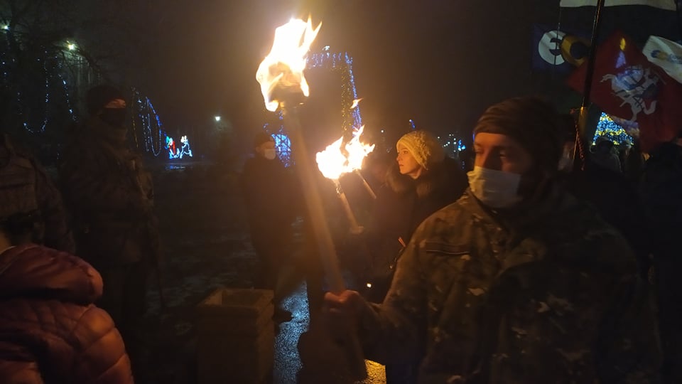 В городах Украины ярко и необычно отметили день рождения Бандеры: как это было