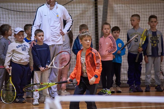 Как корпорация "РИЕЛ" и Ростислав Мельник возрождают детский теннис в Украине