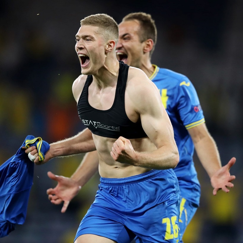 Украина ликует: реакция на победу команды Шевченко в историческом матче на Евро 2020 (видео)