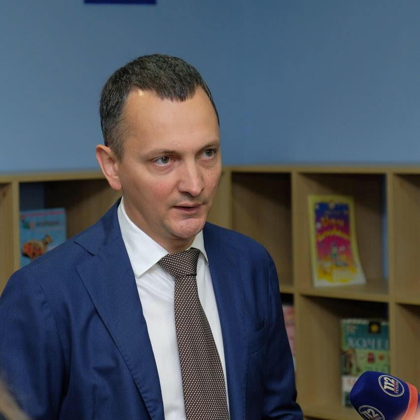 Голик: у Дніпрі відбувся технічний підйом прапора України на висоту 72 метри