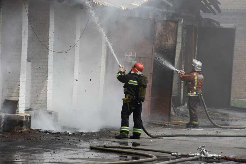 Пожар на зернохранилище в Винницкой области ликвидирован, - ГСЧС