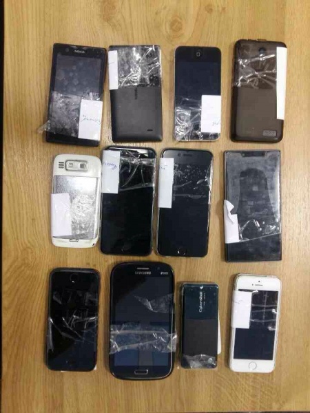 вилучені телефони