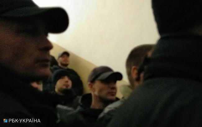 Суд над Трухановим: невідомі влаштували бійку