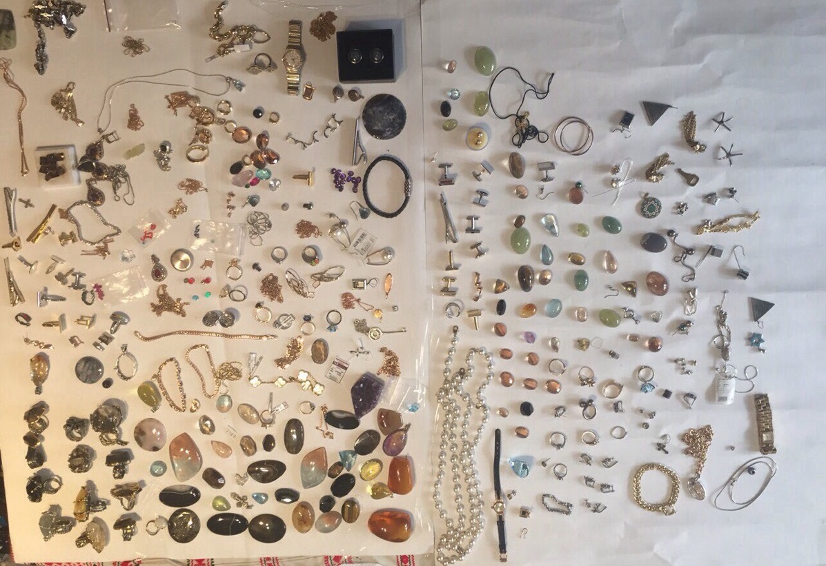 Ювелирные изделия 