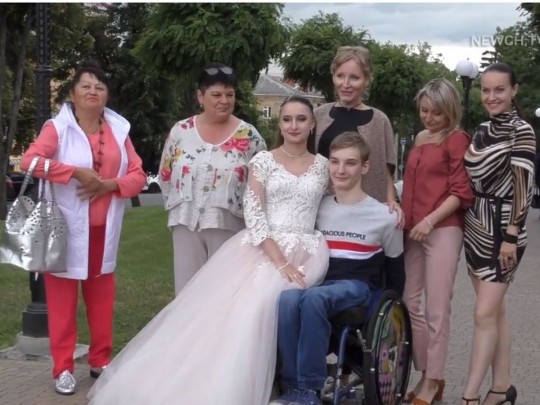 В Чернигове школьнику с инвалидностью разрешили станцевать: учителя плакали